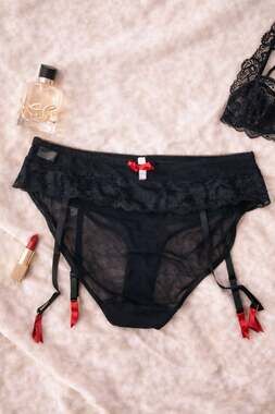 Cacique Black Lace Garter Panty 22/24 Y2K Coquette Baddie Lingerie